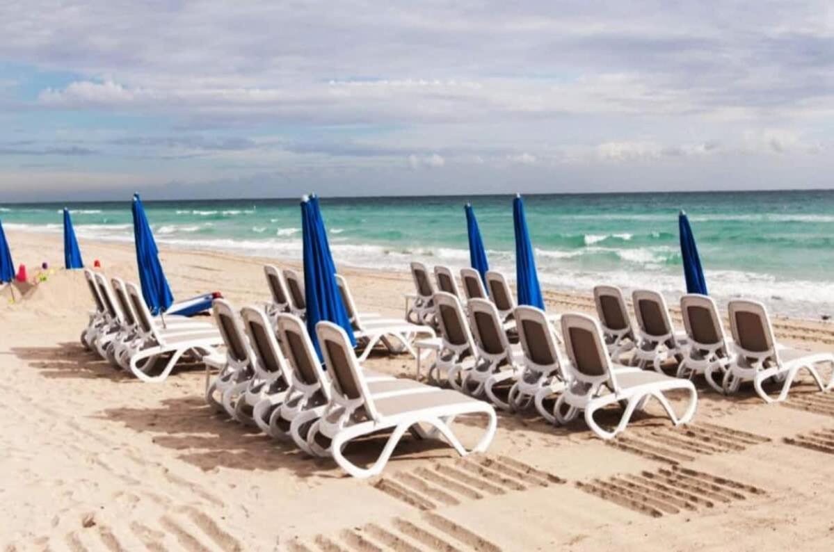 Beachfront Resort Pool Ocean View Balcony Miami Beach Dış mekan fotoğraf