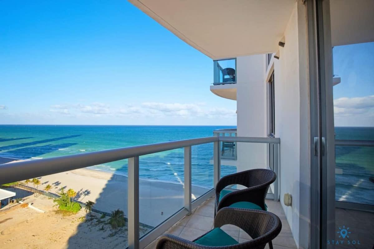 Beachfront Resort Pool Ocean View Balcony Miami Beach Dış mekan fotoğraf